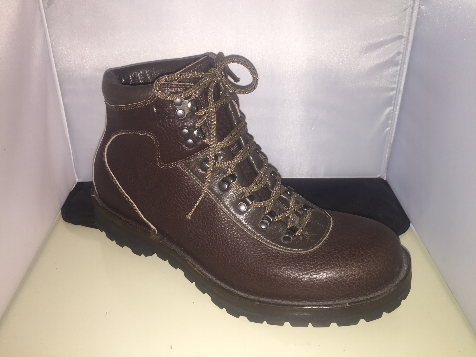 HIKER BOOT — Crary Shoes